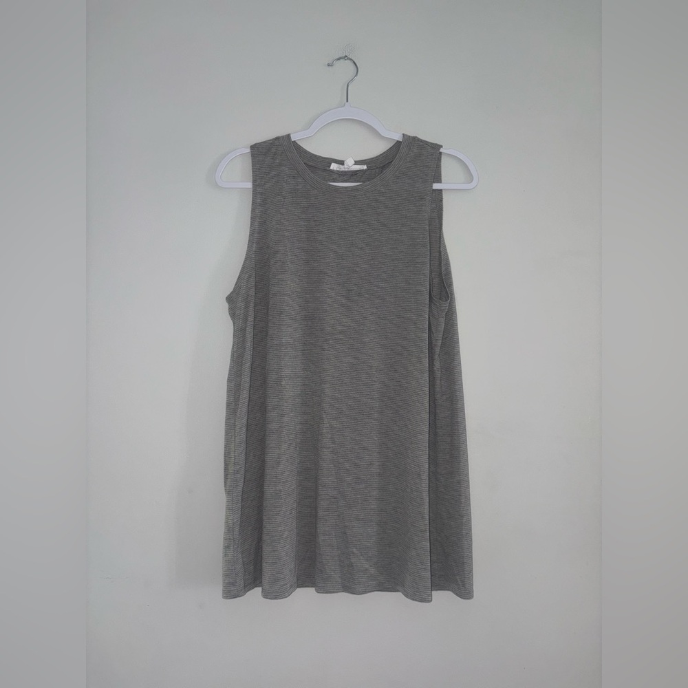 BCBGENERATION - Gray Striped Open Back Tank